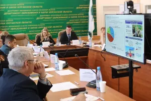 В Курганской области обсудили вопросы организации предстоящей летней оздоровительной кампании