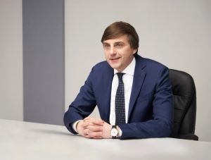 Сергей Кравцов поздравил россиян с Днем молодежи
